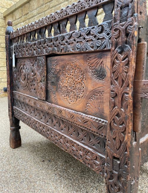 ANTIQUE SWAT VALLEY DOWRY CHEST - ADDITIONAL PHOTO 7