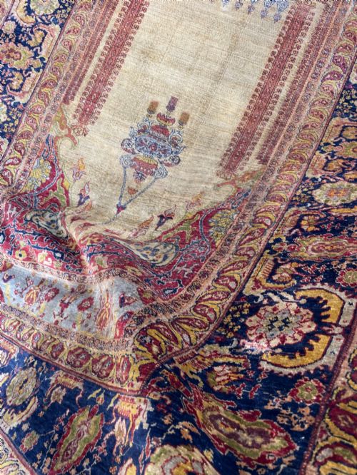 EARLY ANATOLIAN SILK PRAYER RUG OF GHIORDES DESIGN 19TH CENTURY - ADDITIONAL PHOTO 5