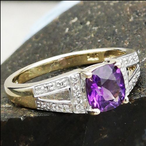 9ct Gold Amethyst & Diamond Art Deco Ring