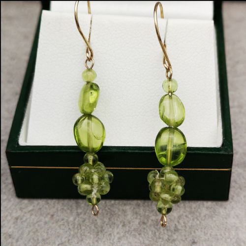 9ct Gold Pair of Peridot Dangly Drop Earrings