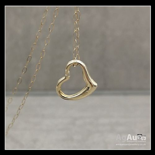 fig 1. 9ct Gold Heart Pendant and Chain