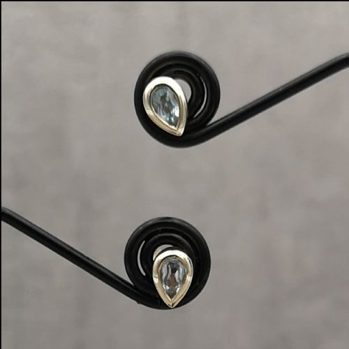 9ct Gold Topaz Earrings