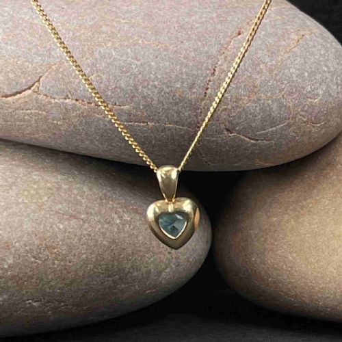 9ct Gold Blue Topaz Heart Pendant Necklace