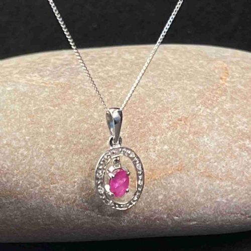18ct White Gold Diamond & Ruby Pendant Necklace