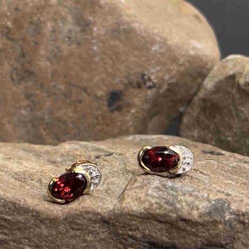 fig 1. 9ct Gold Garnet & Diamond Stud Earrings