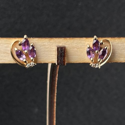 9ct Gold Diamond & Amethyst Stud Earrings