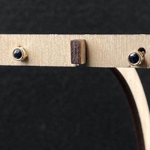 9ct Gold Sapphire Stud Earrings
