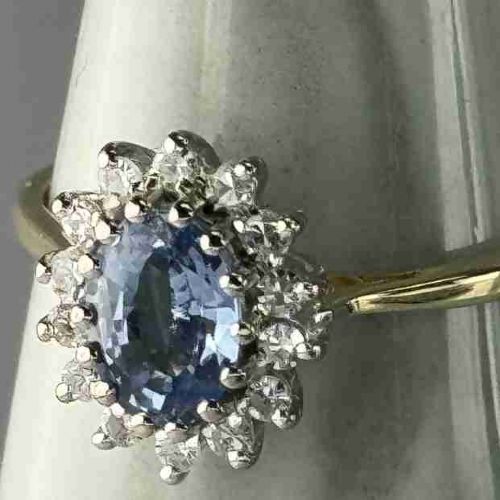 18ct Gold Cornflower Sapphire & Diamond Cluster Ring