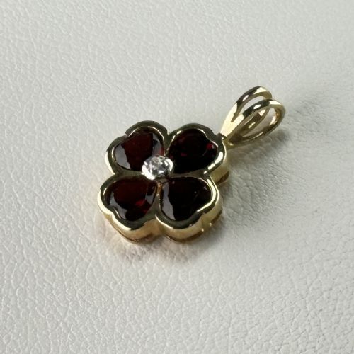 fig 1. 9ct Gold Garnet & Diamond Pendant