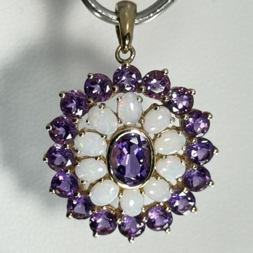 9ct Amethyst & Opal Cluster Pendant