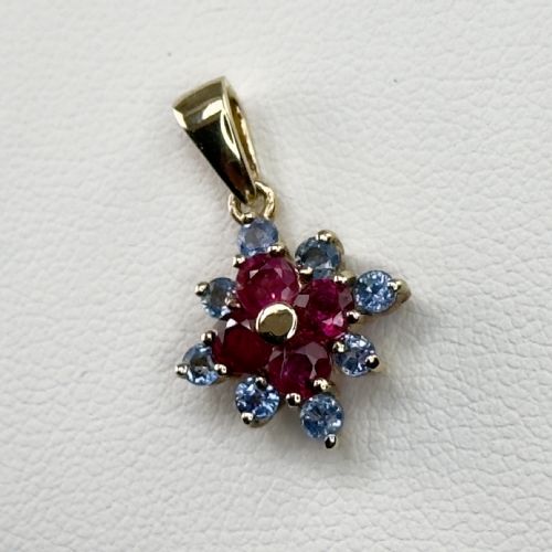 fig 1. 9ct Gold Vintage Ruby & Sapphire Star Pendant