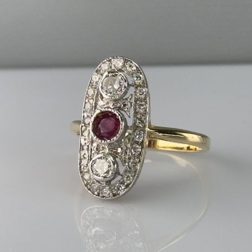 18ct Gold Art Deco Ruby & Diamond Cluster Ring