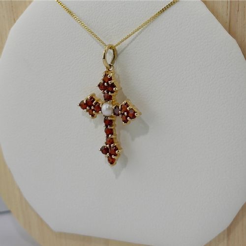 fig 1. 9ct Gold Garnet & Pearl Cross Pendant Necklace