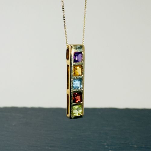 9CT GOLD MULTIGEM PENDANT NECKLACE - ADDITIONAL PHOTO 3