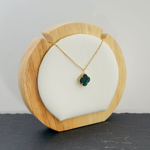 fig 1. 18ct Gold Malachite Clover Pendant Necklace