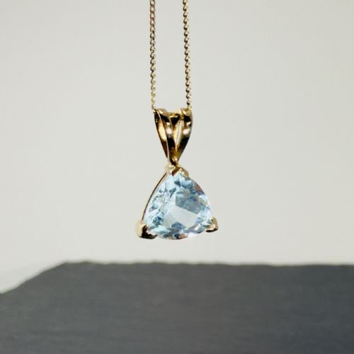 9ct Gold Trillion Cut Aquamarine Pendant Necklace