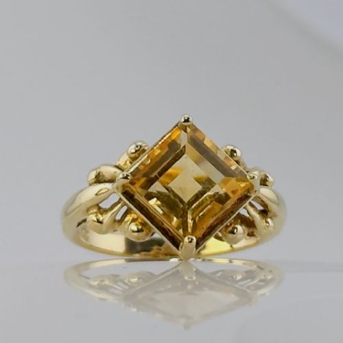 10ct Gold Square Cut Citrine Solitaire Ring