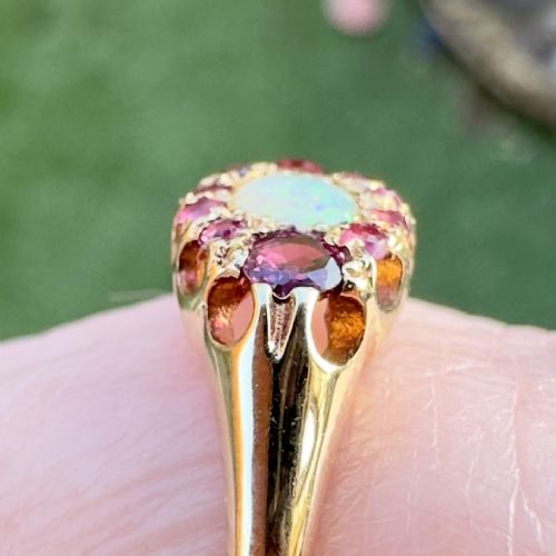 9CT GOLD EDWARDIAN OPAL AND RUBY CLUSTER RING - ADDITIONAL PHOTO 4