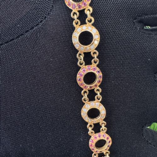 18CT GOLD CONTINENTAL RUBY 180CT AND DIAMOND 180CT HOOPED BRACELET HEAVY 175G - ADDITIONAL PHOTO 4