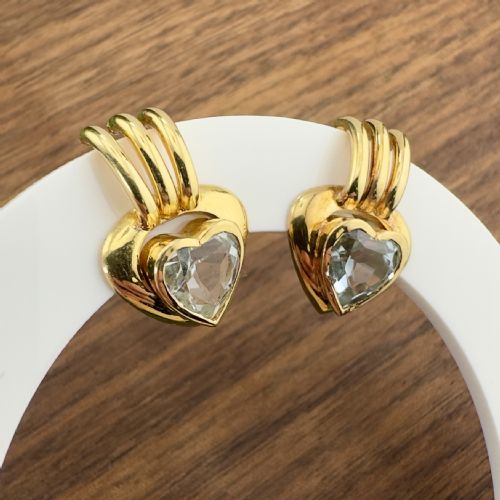 fig 1. 18ct Gold French Heart Shaped Cut Aquamarine Stud Earrings