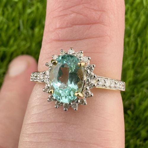 fig 1. 18ct Gold Paraiba Tourmaline and Diamond Cluster Ring