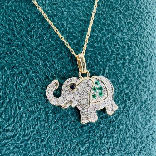 9CT GOLD EMERALD SAPPHIRE AND DIAMOND ELEPHANT CLUSTER PENDANT - ADDITIONAL PHOTO 3