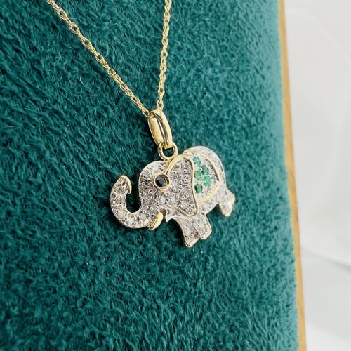 9CT GOLD EMERALD SAPPHIRE AND DIAMOND ELEPHANT CLUSTER PENDANT - ADDITIONAL PHOTO 6