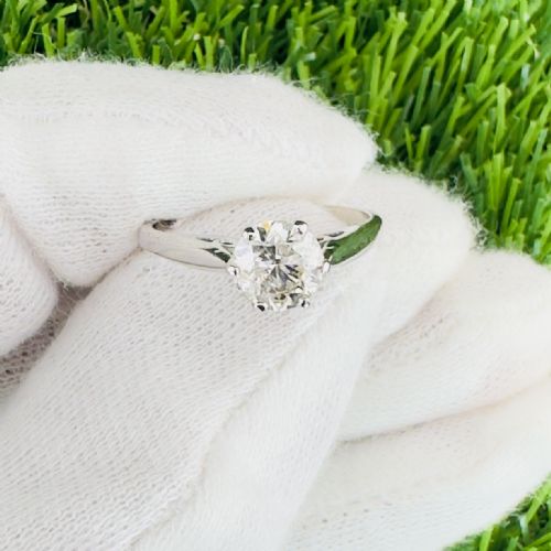fig 1. 18ct White Gold Brilliant Cut Diamond (1.00ct) Solitaire Ring