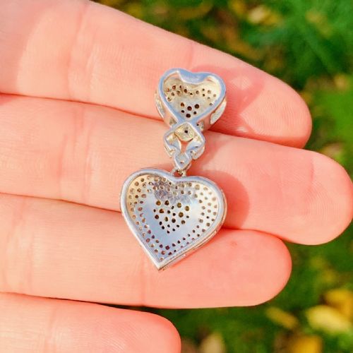 SILVER YELLOW AND WHITE DIAMOND 165CT HEART CLUSTER PENDANT - ADDITIONAL PHOTO 5