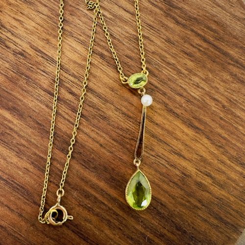 9CT GOLD ART NOUVEAU PERIDOT AND PEARL LAVALIER PENDANT NECKLACE C1890 - ADDITIONAL PHOTO 6