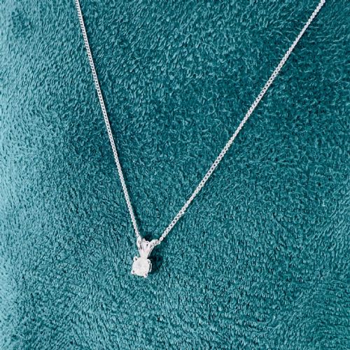 9CT WHITE GOLD DIAMOND 010CT SOLITAIRE PENDANT NECKLACE - ADDITIONAL PHOTO 1