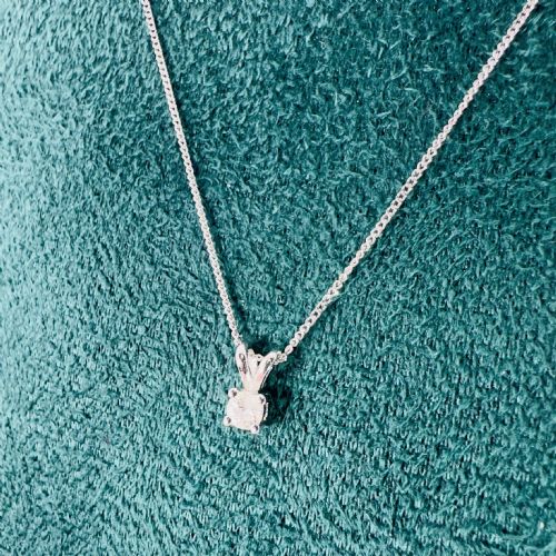 9CT WHITE GOLD DIAMOND 010CT SOLITAIRE PENDANT NECKLACE - ADDITIONAL PHOTO 4