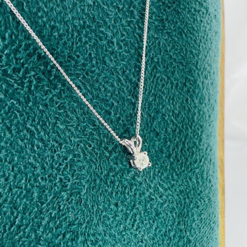 9CT WHITE GOLD DIAMOND 010CT SOLITAIRE PENDANT NECKLACE - ADDITIONAL PHOTO 5