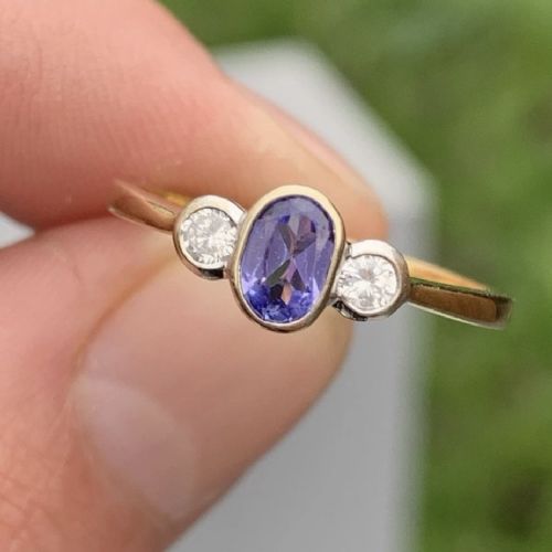 fig 1. 18ct Gold Tanzanite and Diamond three Stone Ring