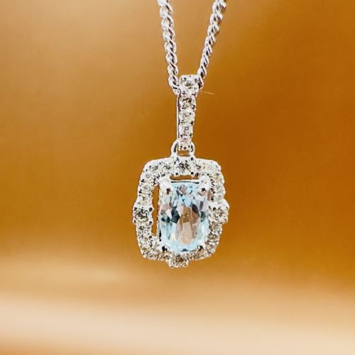 18CT WHITE GOLD OVAL CUT AQUAMARINE AND DIAMOND CLUSTER PENDANT NECKLACE - ADDITIONAL PHOTO 7
