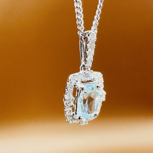 18CT WHITE GOLD OVAL CUT AQUAMARINE AND DIAMOND CLUSTER PENDANT NECKLACE - ADDITIONAL PHOTO 8