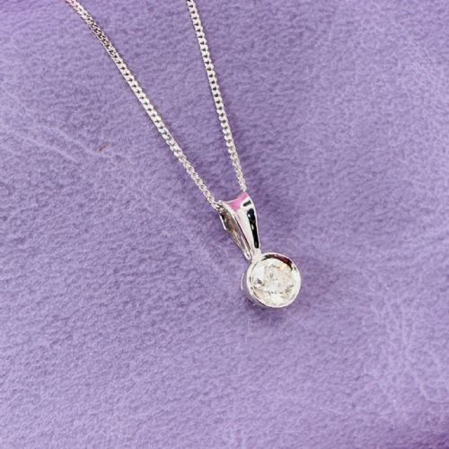 9CT WHITE GOLD DIAMOND 025CT SOLITAIRE PENDANT NECKLACE - ADDITIONAL PHOTO 2