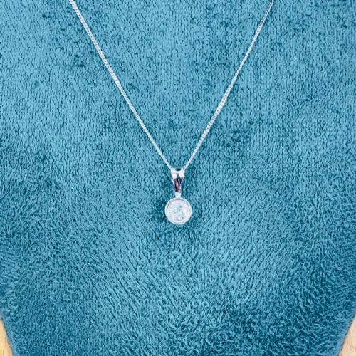 9CT WHITE GOLD DIAMOND 025CT SOLITAIRE PENDANT NECKLACE - ADDITIONAL PHOTO 3