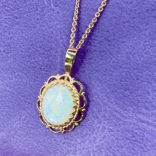 9CT GOLD VINTAGE FANCY FILIGREED LARGE OPAL SOLITAIRE PENDANT NECKLACE - ADDITIONAL PHOTO 1