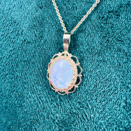 9CT GOLD VINTAGE FANCY FILIGREED LARGE OPAL SOLITAIRE PENDANT NECKLACE - ADDITIONAL PHOTO 7