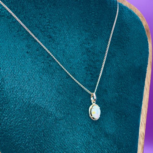 9CT GOLD VINTAGE OPAL SOLITAIRE PENDANT NECKLACE - ADDITIONAL PHOTO 5