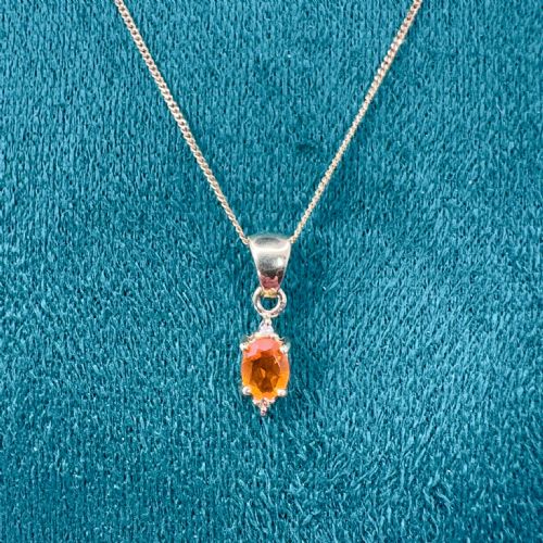 9CT GOLD FIRE OPAL AND DIAMOND THREE STONE PENDANT NECKLACE - ADDITIONAL PHOTO 6