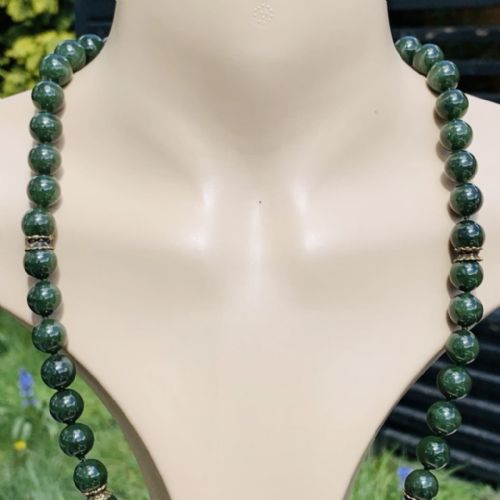 ANTIQUE SILVER CLASP AND SPACERS NEPHRITE JADE HEAVY NECKLACE C1920'S - ADDITIONAL PHOTO 3