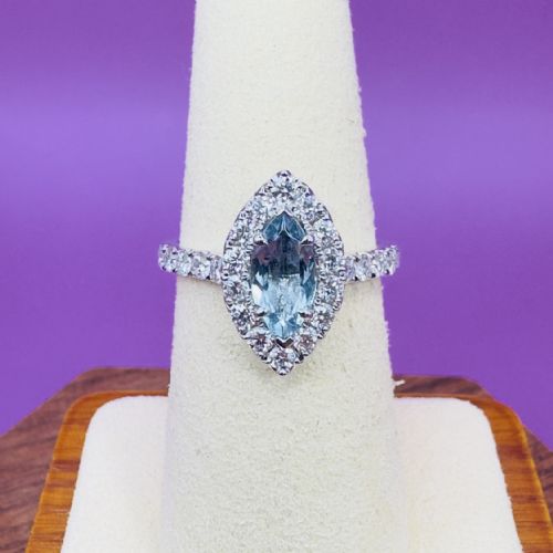 PLATINUM MARQUIS CUT AQUAMARINE 100CT AND DIAMOND 130CT CLUSTER RING 66G - ADDITIONAL PHOTO 5