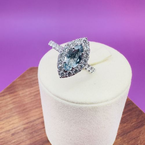 PLATINUM MARQUIS CUT AQUAMARINE 100CT AND DIAMOND 130CT CLUSTER RING 66G - ADDITIONAL PHOTO 13