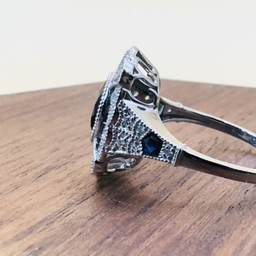 PLATINUM DIAMOND 023CT AND SAPPHIRE 215CT CLUSTER RING - ADDITIONAL PHOTO 5
