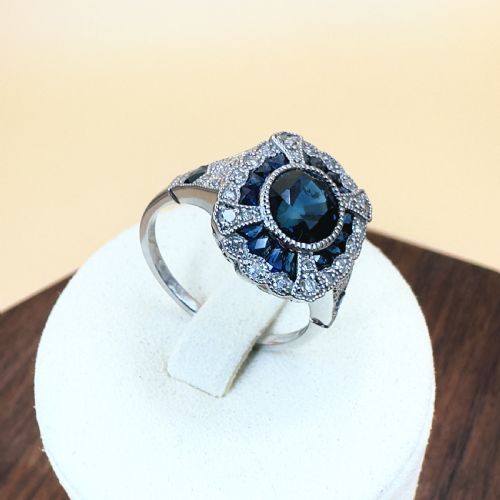 PLATINUM DIAMOND 023CT AND SAPPHIRE 215CT CLUSTER RING - ADDITIONAL PHOTO 10