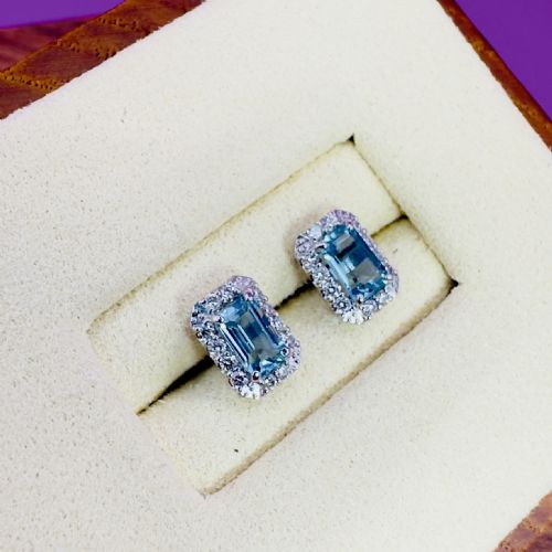 PLATINUM EMERALD CUT AQUAMARINE AND DIAMOND CLUSTER STUD EARRINGS - ADDITIONAL PHOTO 2