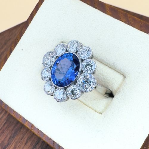 PLATINUM TANZANITE 300CT AND DIAMOND 226CT CLUSTER RING 75G - ADDITIONAL PHOTO 1