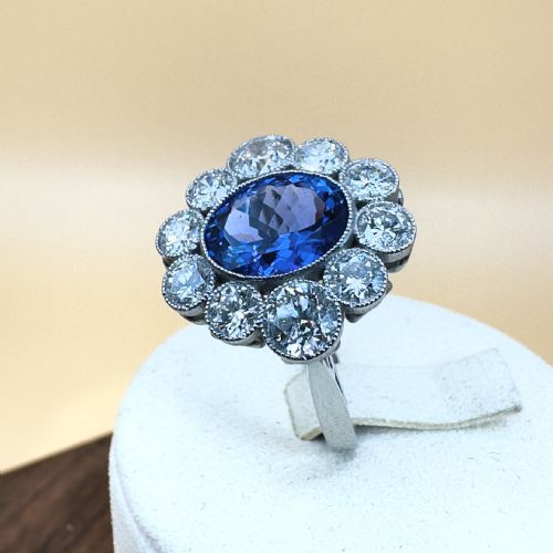 PLATINUM TANZANITE 300CT AND DIAMOND 226CT CLUSTER RING 75G - ADDITIONAL PHOTO 10
